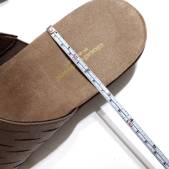 Avenue Cloudwalkers Sandal Size 9.5 Wide - Picture 11 of 15